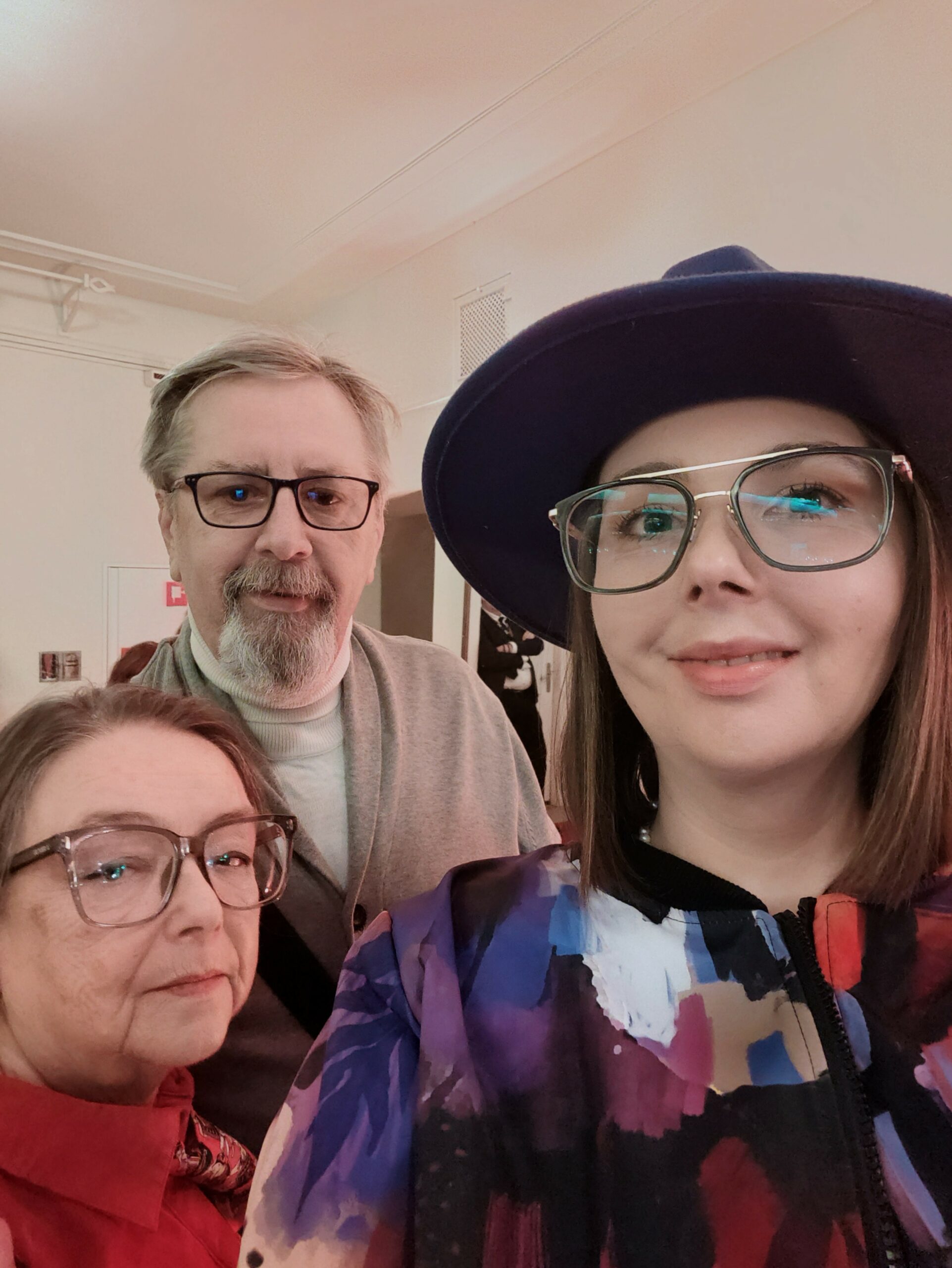 Zarząd Fundacji Seniorwizacja: Karina Krystosiak (prezeska), Izabela Hejne-Krystosiak (członkini zarządu), Marek Krystosiak (członek zarządu)